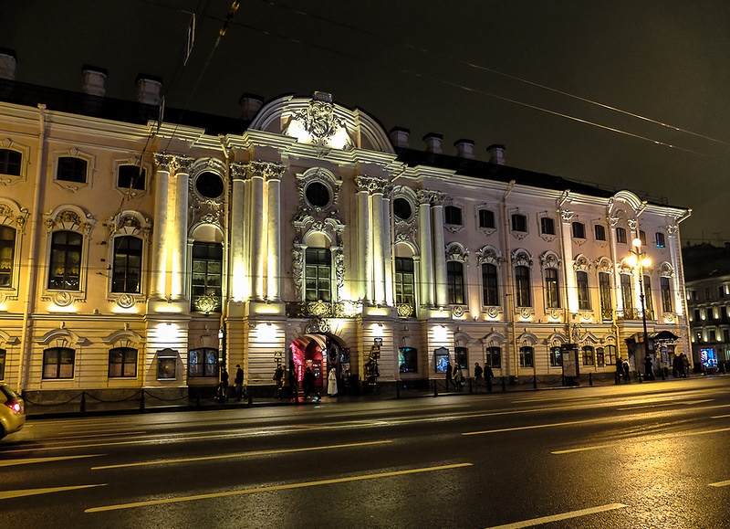 Академические театры в Орске